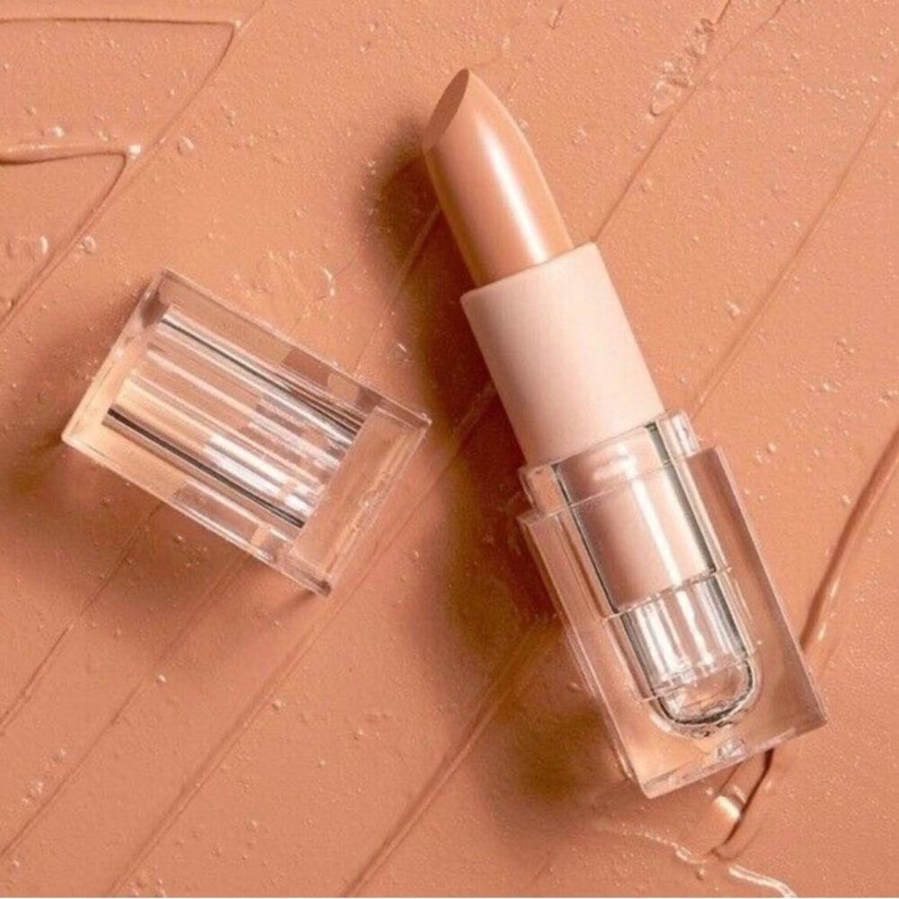 KKW BEAUTY Crème Lipstick